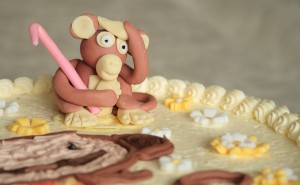 Tort Urodzinowy – Kokosowy z Małpką
